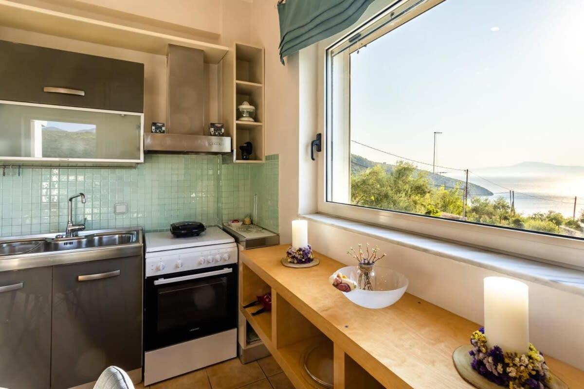 Kitries Summer Getaway - Eden Comfy Suite Kitriaí Eksteriør bilde